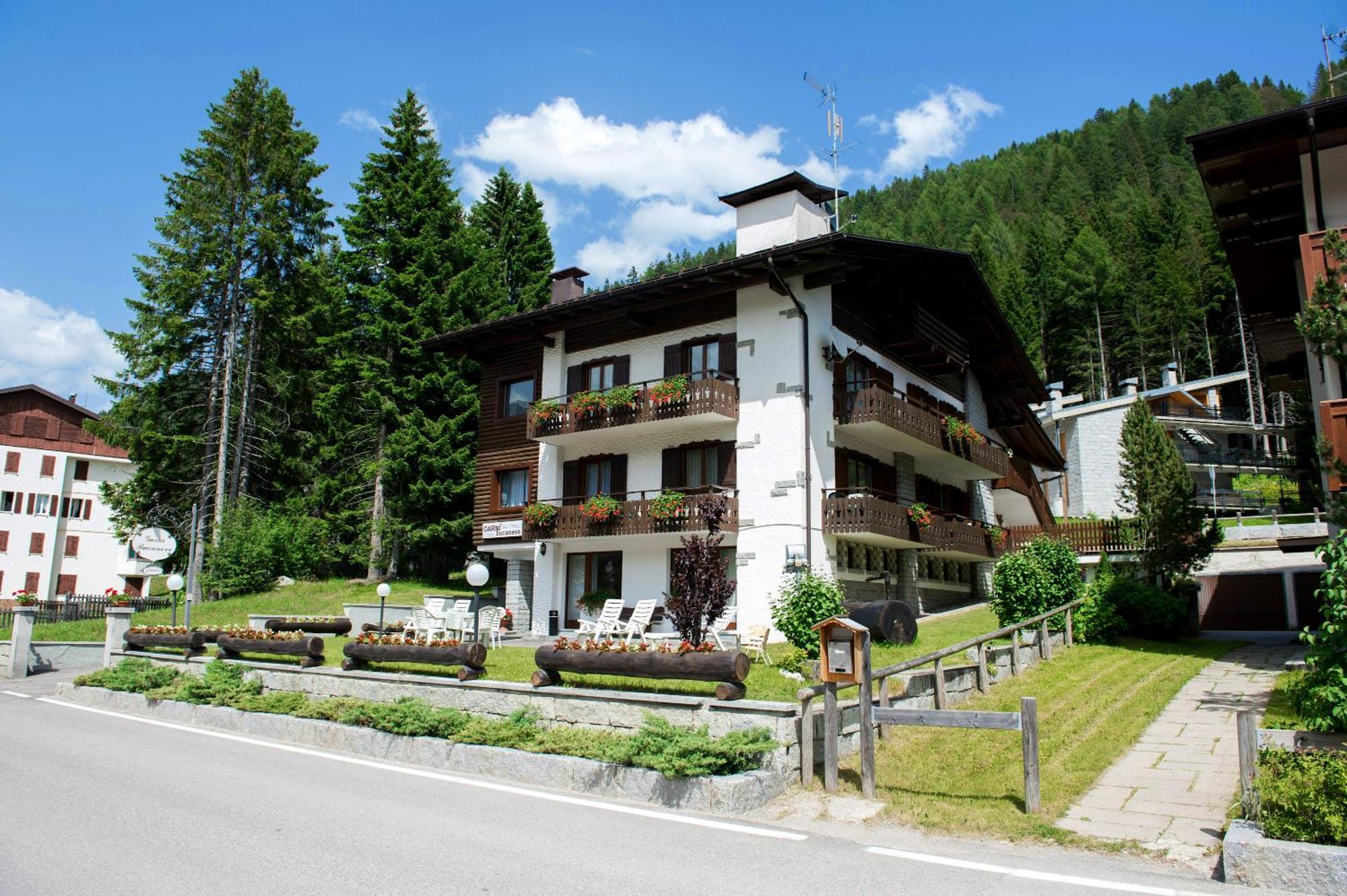 Garni Bucaneve Madonna di Campiglio Exterior photo