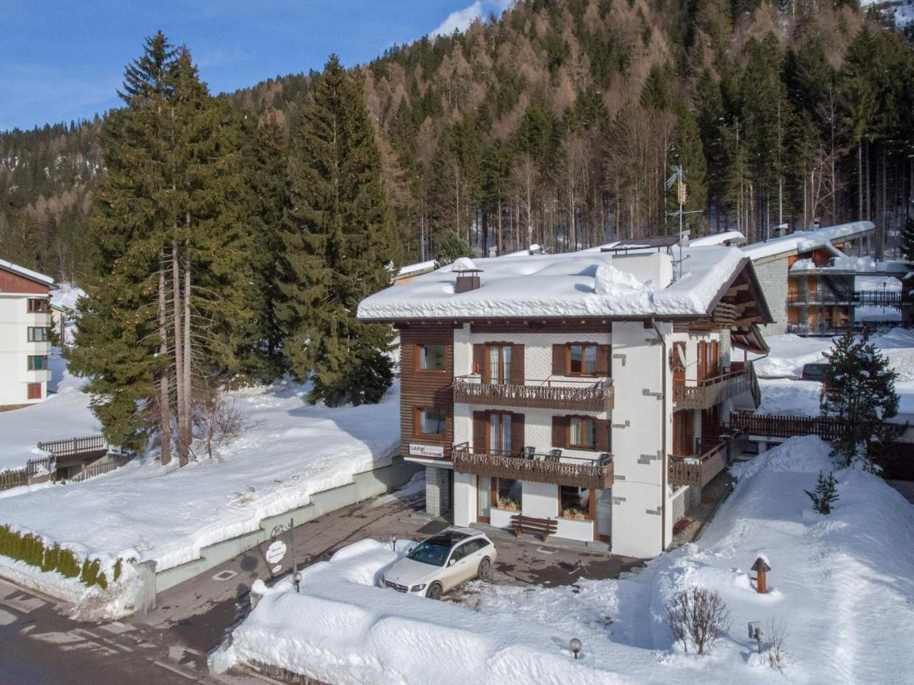 Garni Bucaneve Madonna di Campiglio Exterior photo