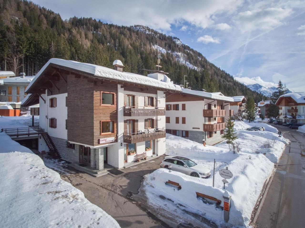Garni Bucaneve Madonna di Campiglio Exterior photo